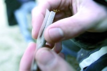 Nos enfants exposés aux risques de l’addiction à la drogue Nos enfants exposés aux risques de l’addiction à la drogue