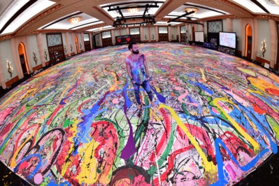 La plus grande oeuvre sur toile au monde vendue 62 millions de dollars en enchères