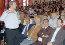 Le facteur de la langue, un handicap dans la coopération avec les centres de recherche américains Le facteur de la langue, un handicap dans la coopération avec les centres de recherche américains