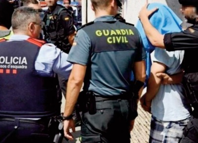 Coup de filet contre un réseau jihadiste en Espagne Coup de filet contre un réseau jihadiste en Espagne