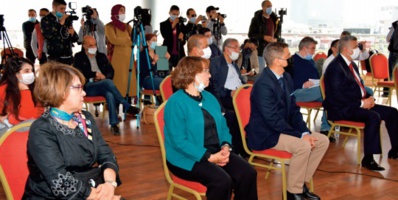 Driss Lachguar : Carol Moseley Braun incarne une histoire commune de lutte pour la démocratie, la paix et l’équité sociale Driss Lachguar : Carol Moseley Braun incarne une histoire commune de lutte pour la démocratie, la paix et l’équité sociale