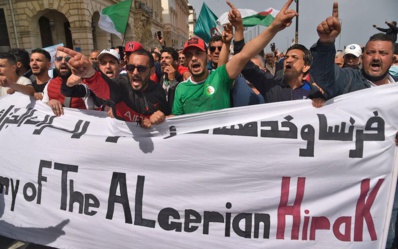 Arrestation de plusieurs manifestants lors d’ une marche du Hirak à Alger Arrestation de plusieurs manifestants lors d’ une marche du Hirak à Alger