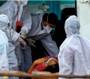 L'Inde s'enfonce dans sa crise sanitaire L'Inde s'enfonce dans sa crise sanitaire