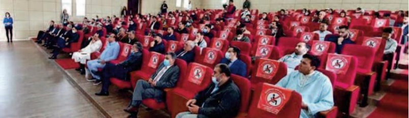 La lutte contre les inégalités dans le système éducatif passe par l'égalité des chances qui permettrait à tous les enfants du peuple marocain d'obtenir les mêmes outils de la connaissance et de la pensée rationnelle et critique