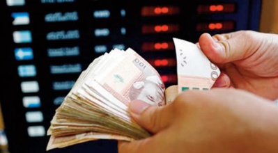 Atténuation du déficit de la liquidité bancaire Atténuation du déficit de la liquidité bancaire