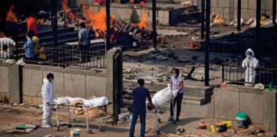 L'aide internationale afflue en Inde, les mesures sanitaires allégées en France et en Grèce L'aide internationale afflue en Inde, les mesures sanitaires allégées en France et en Grèce