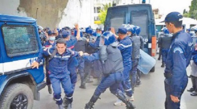 L'“Algérie nouvelle” s’installe dans la dictature L'“Algérie nouvelle” s’installe dans la dictature