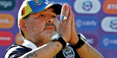 Mort de Maradona: L'équipe soignante accusée d'homicide volontaire