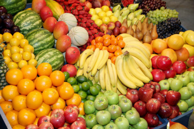Envolée des prix des fruits et du poisson