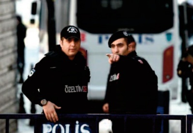 La Turquie arrête un artificier de l'EI recherché par les Etats-Unis