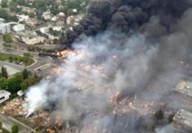 80 disparus dans l'explosion d'un train au Québec 80 disparus dans l'explosion d'un train au Québec