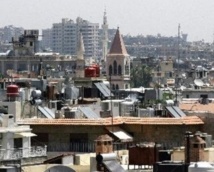 Les troupes de l’armée syrienne détiennent plus de 200 personnes dans une mosquée Les troupes de l’armée syrienne détiennent plus de 200 personnes dans une mosquée