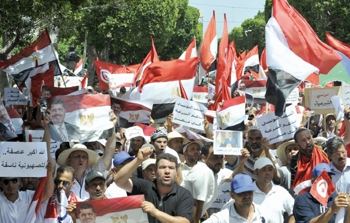 Nouvelles manifestations de partisans et détracteurs de Morsi Nouvelles manifestations de partisans et détracteurs de Morsi