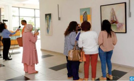 Vernissage à Rabat de l’ exposition “L’ orfèvre de la nature morte ” de Hassan Boukhari