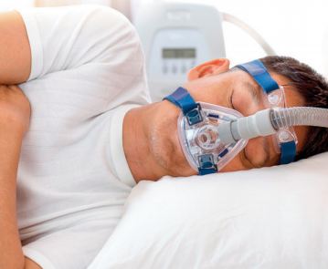 L’apnée du sommeil pourrait causer des problèmes cardiovasculaires