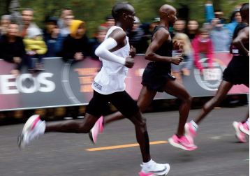 Les “ chaussures magiques ” de l'athlétisme face à la magie des Jeux