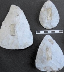 Les Néandertals avaient au moins deux traditions pour la taille des bifaces Les Néandertals avaient au moins deux traditions pour la taille des bifaces