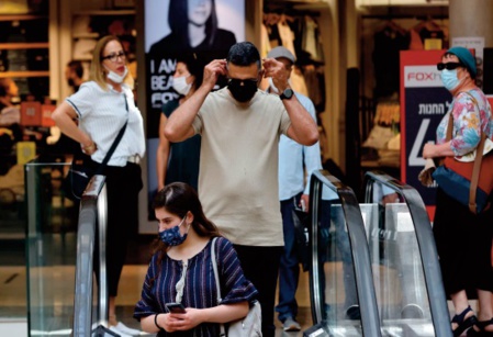 Le variant Delta relance la bataille du masque aux Etats-Unis Le variant Delta relance la bataille du masque aux Etats-Unis