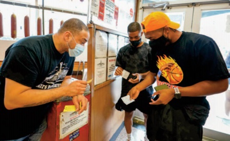 A New York, la vaccination, sésame pour un retour à une vie normale A New York, la vaccination, sésame pour un retour à une vie normale