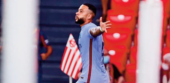 Memphis Depay vole déjà à la rescousse du Barça