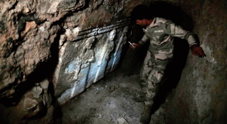 En Irak, un juteux trafic d'antiquités, alimenté par la corruption et l'insécurité En Irak, un juteux trafic d'antiquités, alimenté par la corruption et l'insécurité