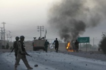 Les talibans attaquent un consulat américain en Afghanistan Les talibans attaquent un consulat américain en Afghanistan