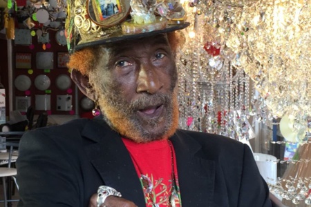 Décès de Lee “Scratch” Perry: Le gourou du reggae Décès de Lee “Scratch” Perry: Le gourou du reggae