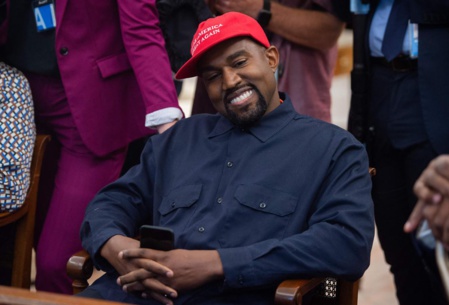 Après un suspense entretenu, Kanye West sort finalement son album “Donda ”