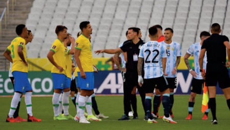 Interruption du match Brésil-Argentine: Après la mascarade, les versions contradictoires Interruption du match Brésil-Argentine: Après la mascarade, les versions contradictoires