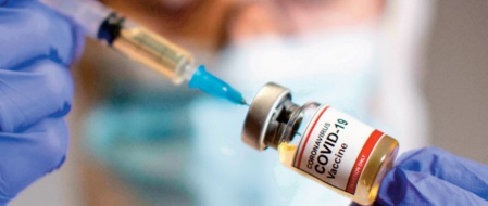 Le comité scientifique plaide pour une troisième dose Le comité scientifique plaide pour une troisième dose