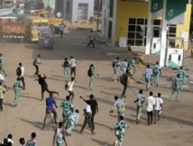 Emeutes et manifestations font une trentaine de morts au Soudan Emeutes et manifestations font une trentaine de morts au Soudan