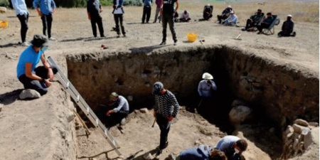 “L'ancêtre ” des mosaïques méditerranéennes découvert en Turquie “L'ancêtre ” des mosaïques méditerranéennes découvert en Turquie