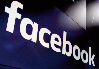 Désinformation: Les scientifiques appelés à “battre Facebook à son propre jeu”