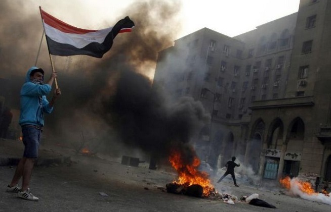 Washington suspend une partie de son aide militaire au Caire