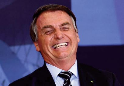 Bolsonaro dit qu 'il se cache pour pleurer dans les toilettes