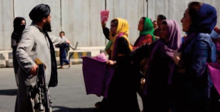 Pas de femmes pour parler aux talibans