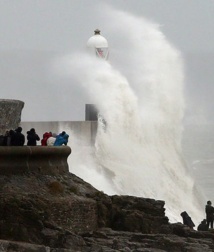 Une violente tempête frappe l’Europe du Nord Une violente tempête frappe l’Europe du Nord