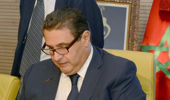 Aziz Akhennouch pêche-t-il en eaux troubles ? Aziz Akhennouch pêche-t-il en eaux troubles ?