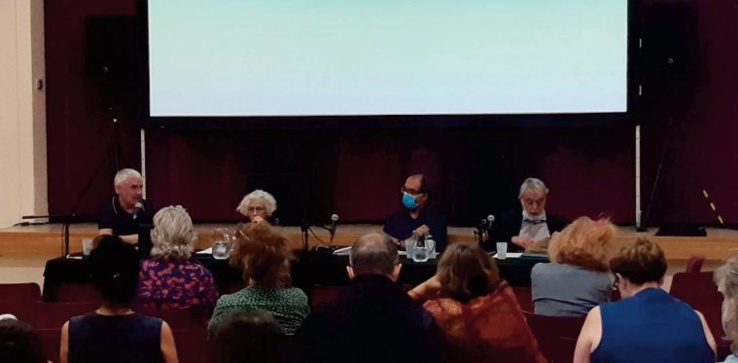 La liberté cinématographique au centre d’ une conférence La liberté cinématographique au centre d’ une conférence