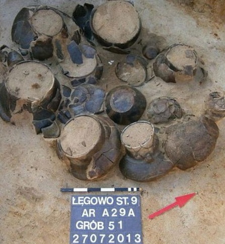 Découverte en Pologne d’urnes funéraires vieilles de 2.500 ans Découverte en Pologne d’urnes funéraires vieilles de 2.500 ans