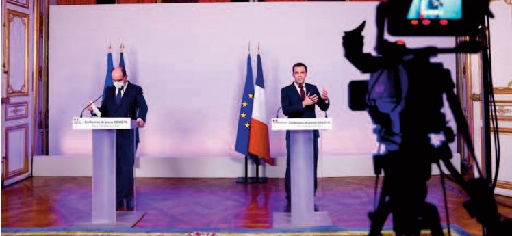 Face à la flambée des cas Covid, le gouvernement français ajuste sa riposte avant les fêtes Face à la flambée des cas Covid, le gouvernement français ajuste sa riposte avant les fêtes