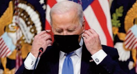 Quand l'Europe serre la vis, Biden refuse de paniquer face à Omicron Quand l'Europe serre la vis, Biden refuse de paniquer face à Omicron