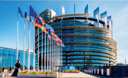 Les richesses du Sahara marocain profitent bel et bien aux Sahraouis marocains Les richesses du Sahara marocain profitent bel et bien aux Sahraouis marocains