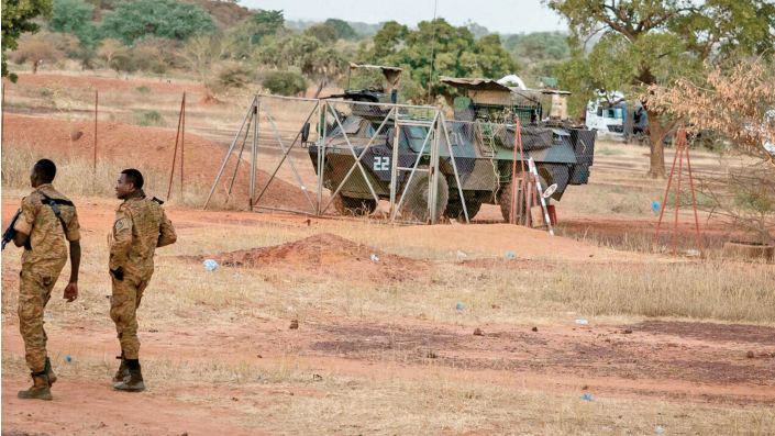 Le Burkina Faso en deuil national: Des dizaines de morts suite à une attaque jihadiste