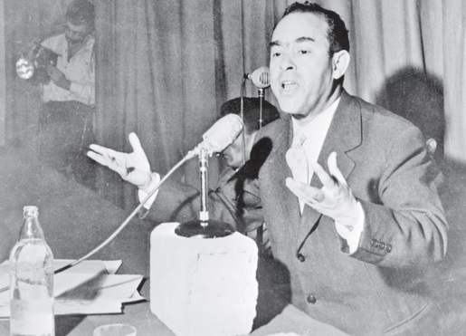 Les rapports au grand jour de Mehdi Benbarka avec les dirigeants et les leaders des mouvements de Libération à travers le monde parlent pour lui Les rapports au grand jour de Mehdi Benbarka avec les dirigeants et les leaders des mouvements de Libération à travers le monde parlent pour lui