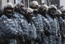 La police ukrainienne quitte les sites de contestation