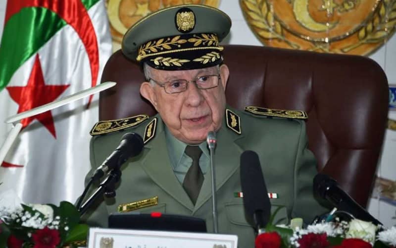 Saïd Chengriha dénudé au grand jour