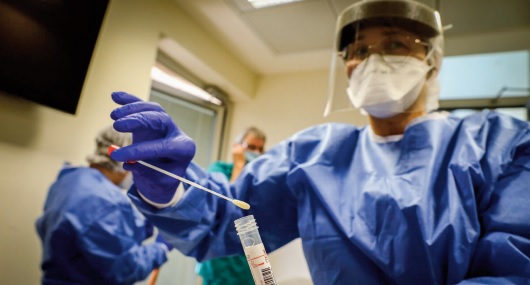 Omicron beaucoup moins grave et létal que le Delta