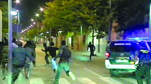 Les immigrés clandestins font le forcing de Sebta et Mellilia