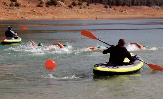 Le lac Aguelmam Azegza accueille la 5ème édition du “Ice Swim in Morocco”